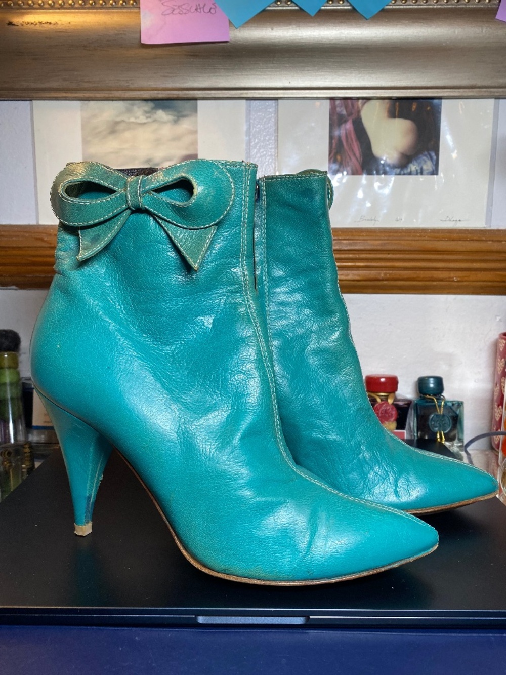 Vintage Moschino Cheap and Chic Turquoise Leather Bow Ankle Booties Heels 37 - 7